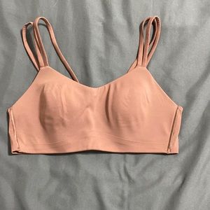 Lululemon like a cloud bra